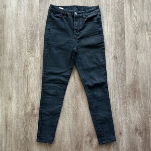 American Eagle Next Level Curvy High Waisted Jegging Black Size 6 Short